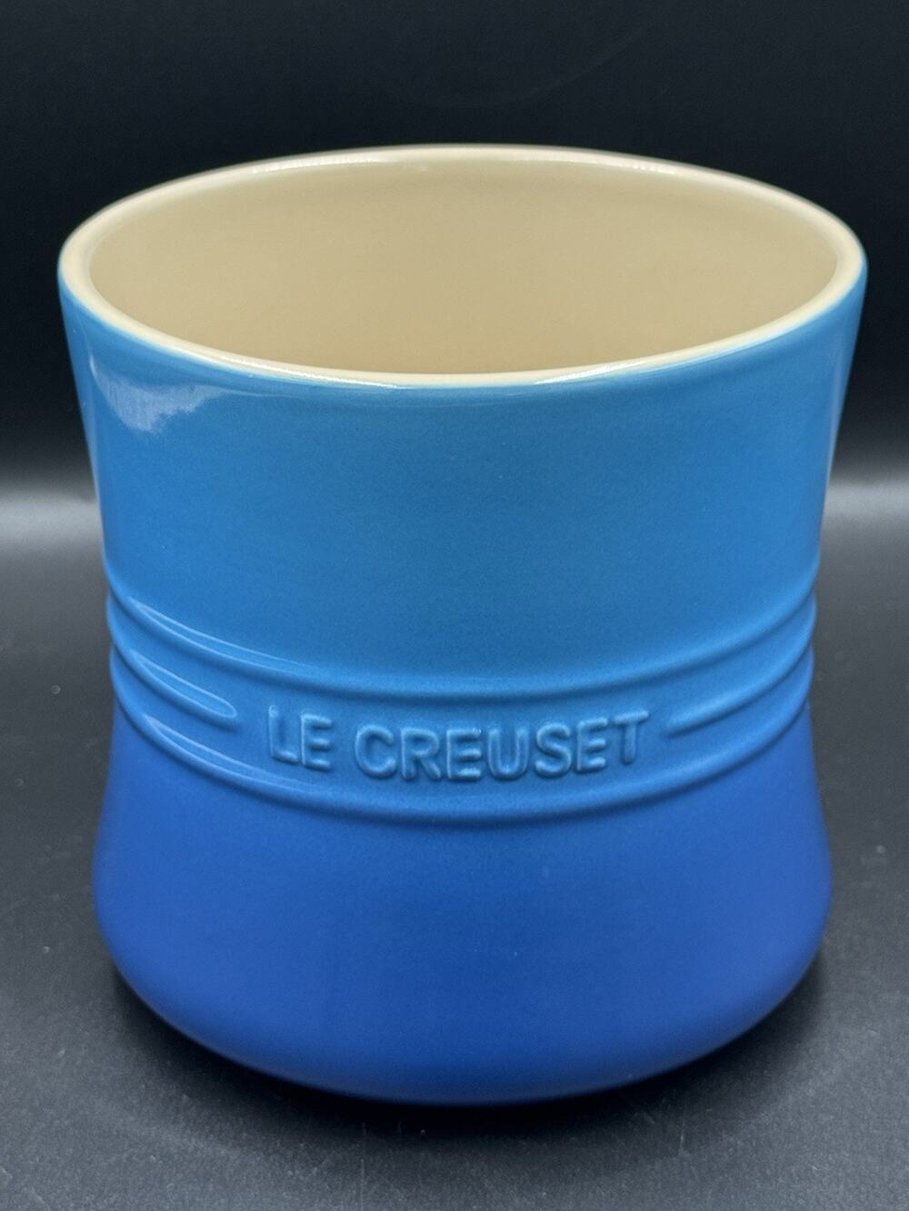 NWT Le Creuset Marseille 2.3L Large Stoneware Utensil Crock Gradient Blue